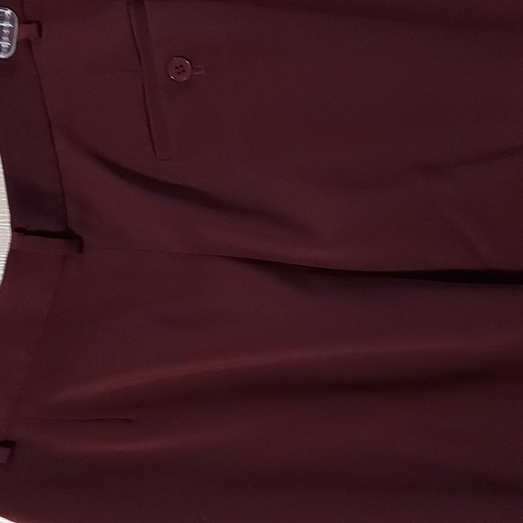 Dress pants - Picture 3 of 3